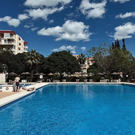 Апартаменты Agata Sunset & Swimming Pool Бенальмадена